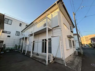 神奈川県小田原市中里【アパート】の外観