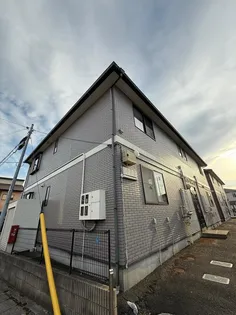 ポプラール中田【2階】の外観