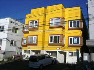 AMSスイート35A棟【2階】の外観