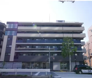 東京都新宿区市谷仲之町【マンション】の外観