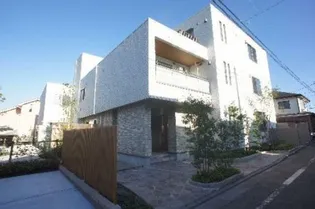 アドラー奥沢【1階】の外観