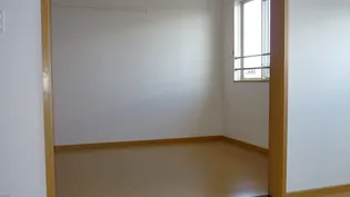 エアリーガーデン【2階】の内装