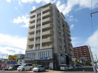 アルヴィエールの画像