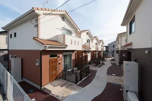 千葉県千葉市中央区矢作町【一戸建】の外観