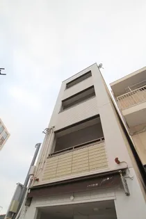 ワセダビルの画像