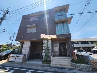 グランクオーレコルティナの画像