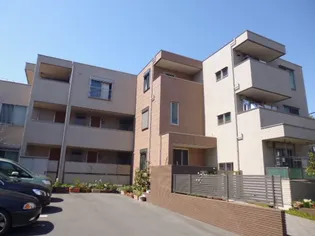 ルーブルの画像