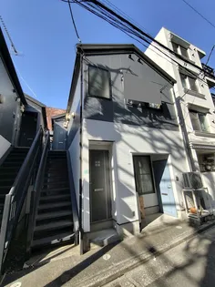 ジュネス香和A棟【2階】の外観