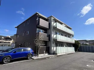 ドゥシャンテの画像