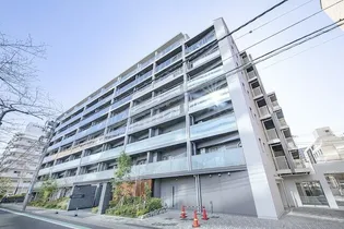 パークナード目黒【3階】の外観