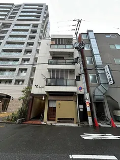 京橋クイーンハイツ【5階】の外観