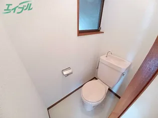 ラフトリー日永【2階】の内装