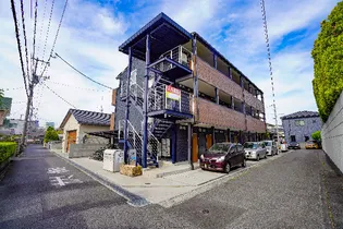 Blue.Residence 浜【1階】の外観