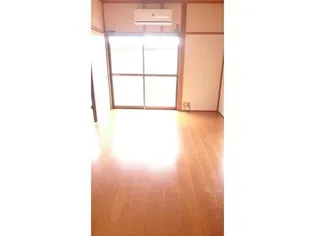 コーポ竹之内 2号棟【1階】の内装