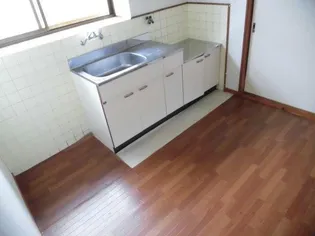 コーポ竹之内 2号棟【1階】の居間