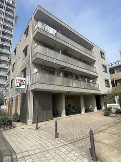 イルボスコ砧公園【4階】の外観