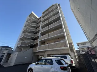 エンブレーマ西池の画像