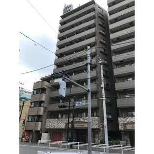 東京都新宿区市谷薬王寺町【マンション】の外観