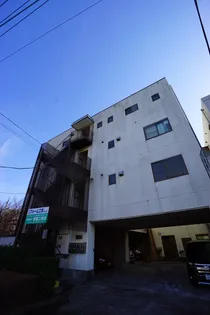 コテージウィステリアの画像