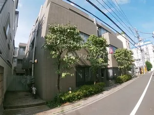 四ッ谷HOUSE【1階】の外観