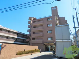 ライオンズマンション上杉東【2階】の外観