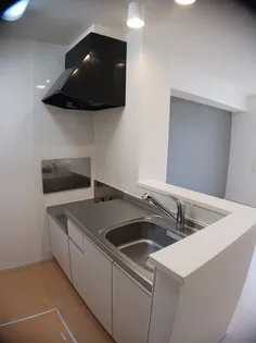 レ・セーナ【1階】のキッチン