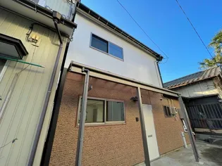 新潟県新潟市中央区南万代町【一戸建】の外観
