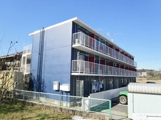 ポルシェ飯山【3階】の外観