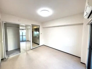 クレッシェンド岸地【2階】の内装