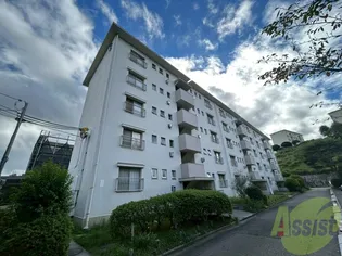 鈴蘭台第3団地3号棟の画像