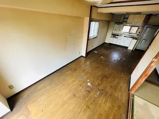 針ビル【3階】の居間