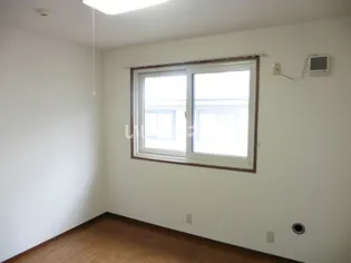 パレ・ボヌールII【2階】の内装