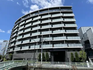 プラウド高田馬場【1階】の外観