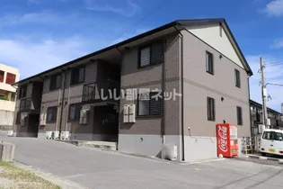 エスペランサ・カルム B棟【1階】の外観