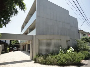 東京都目黒区東が丘1【一戸建】の外観