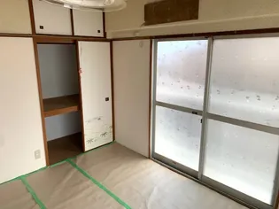 江上ビル【2階】の居間