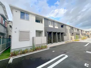 ブルースカイ【2階】の外観