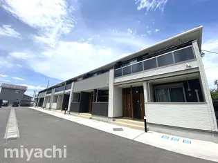 ジェルメ アローB【1階】の外観