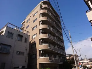 サルドュセジュール【3階】の外観