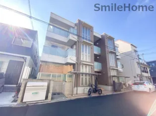 シャーメゾンエストの画像