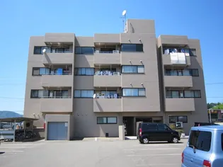 ラフィーネ若杉の画像