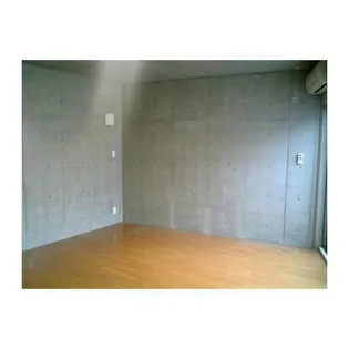 グランドパーク三軒茶屋【1階】の外観