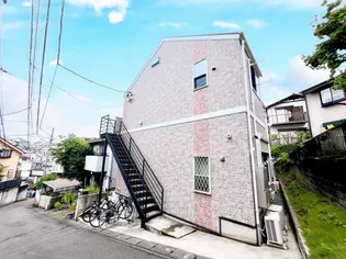 神奈川県川崎市麻生区岡上5【アパート】の外観