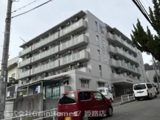 スカイコート姫路【4階】の外観