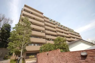 ライオンズマンション乃木坂【4階】の外観