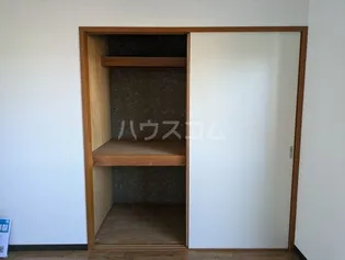 センチュリー21【2階】の内装