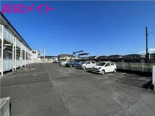 Surplus Green Field【2階】の地図