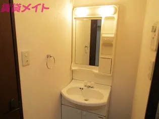 Surplus Green Field【2階】の内装