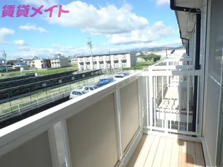 Surplus Green Field【2階】の内装