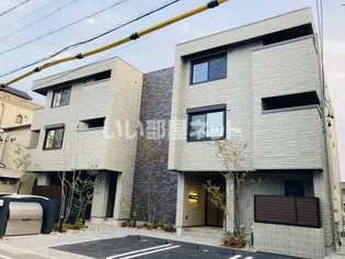 アルフラット大国【1階】の外観